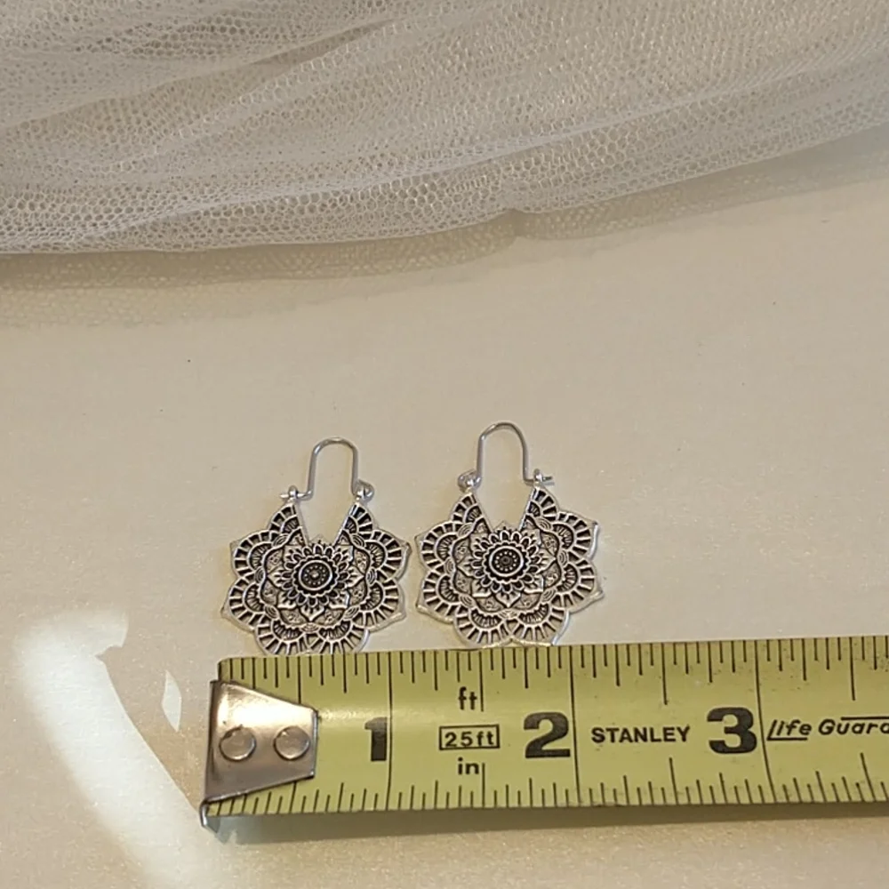Boho Silver Mandala Earrings! - Picture 5 of 6